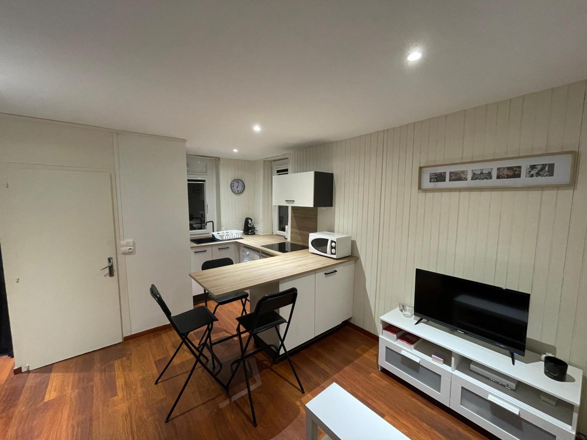 Charmant Studio En Plein Coeur De Chambéry Exteriér fotografie
